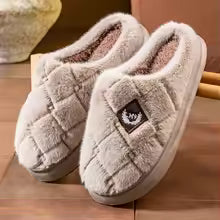 VaultR Fur Platform Slippers