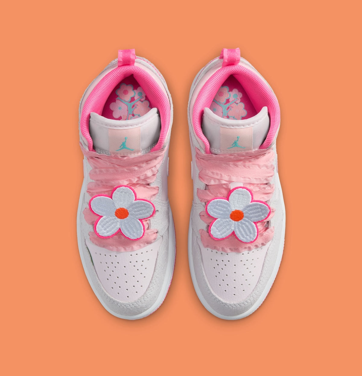HIGH Air Jordan 1 Mid GS “Pink Bloom”