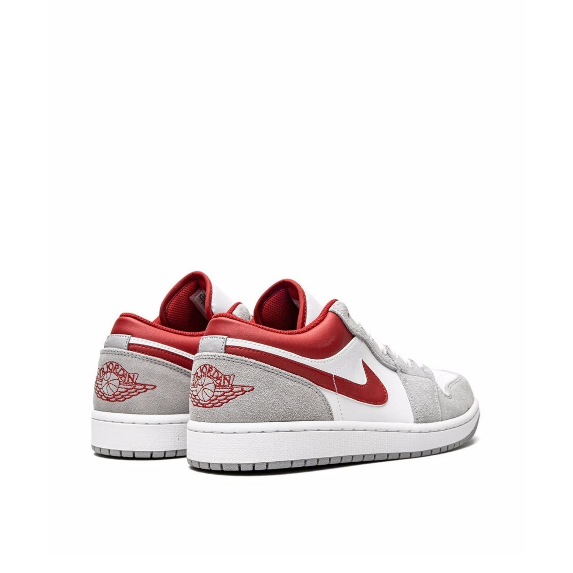 Jordan 1 Low SE 'Light Smoke Grey Gym Red'
