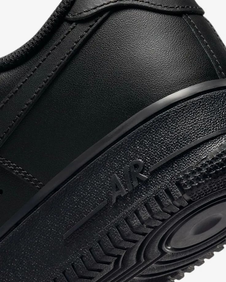 Junior Leather Classic Low Sneakers – White & Black Pack